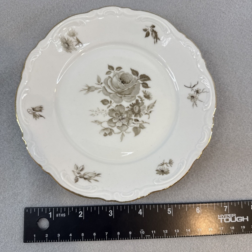 Vintage Mitterteich Bavaria Charming Barbara Tea Cup Saucer 6",‎ Gold Trim
